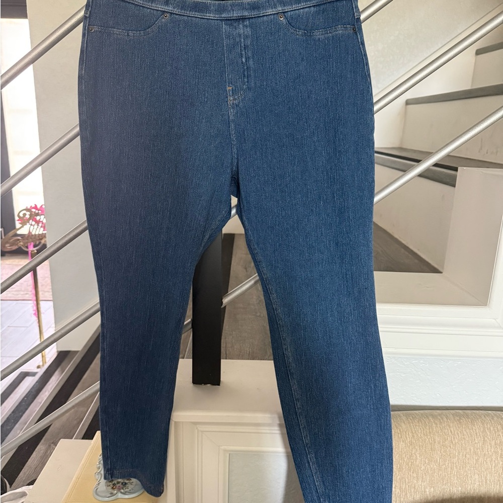 Hue Ankle Leggings. Size L